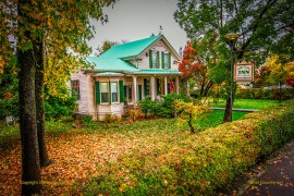 Preview of "Gold Country Inn"