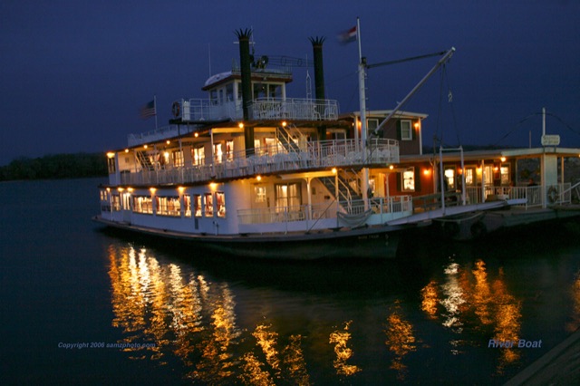 Preview of "River Boat-UM"